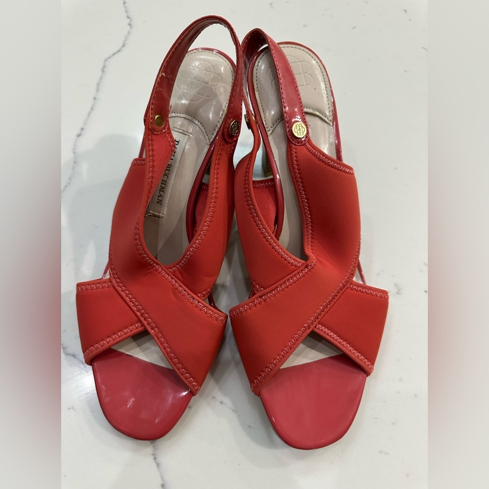 Dana Buchman Vibrant Orange Slingback Heels - Picture 2 of 5